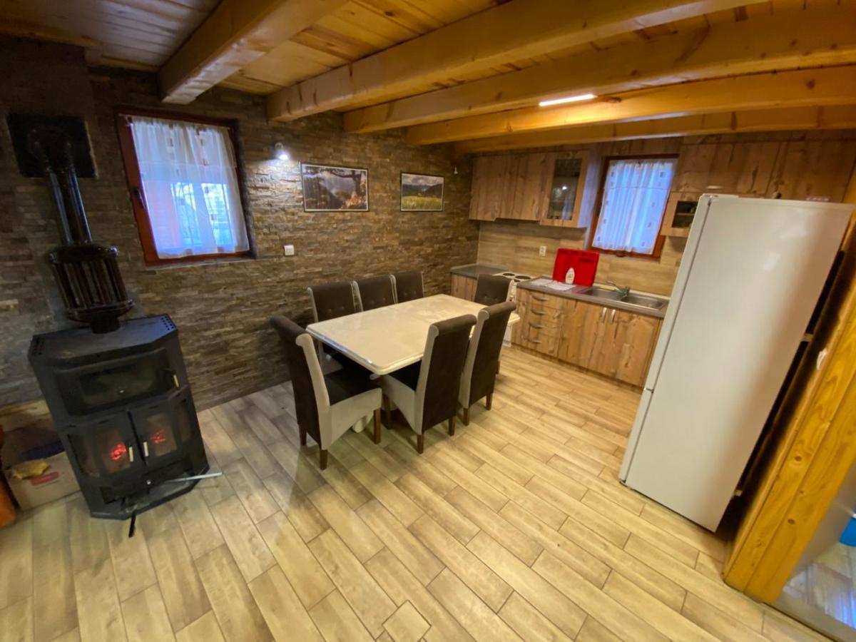 Zaovinski Raj Tara - Housity