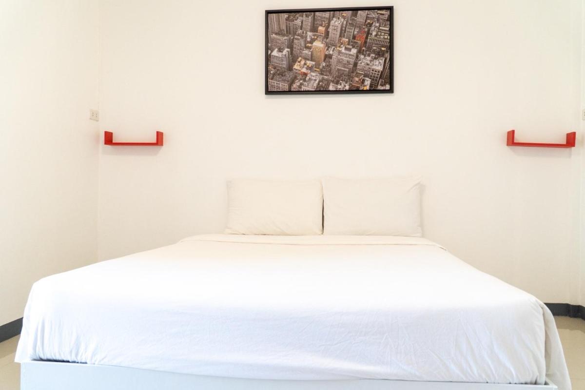Honghub Sakon Hotel - Housity