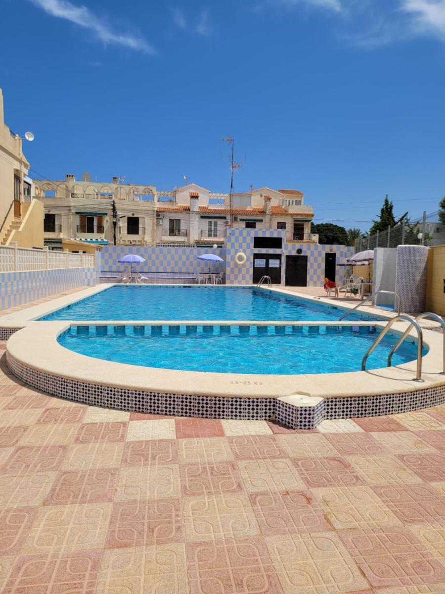 House with roof terrace - Housity