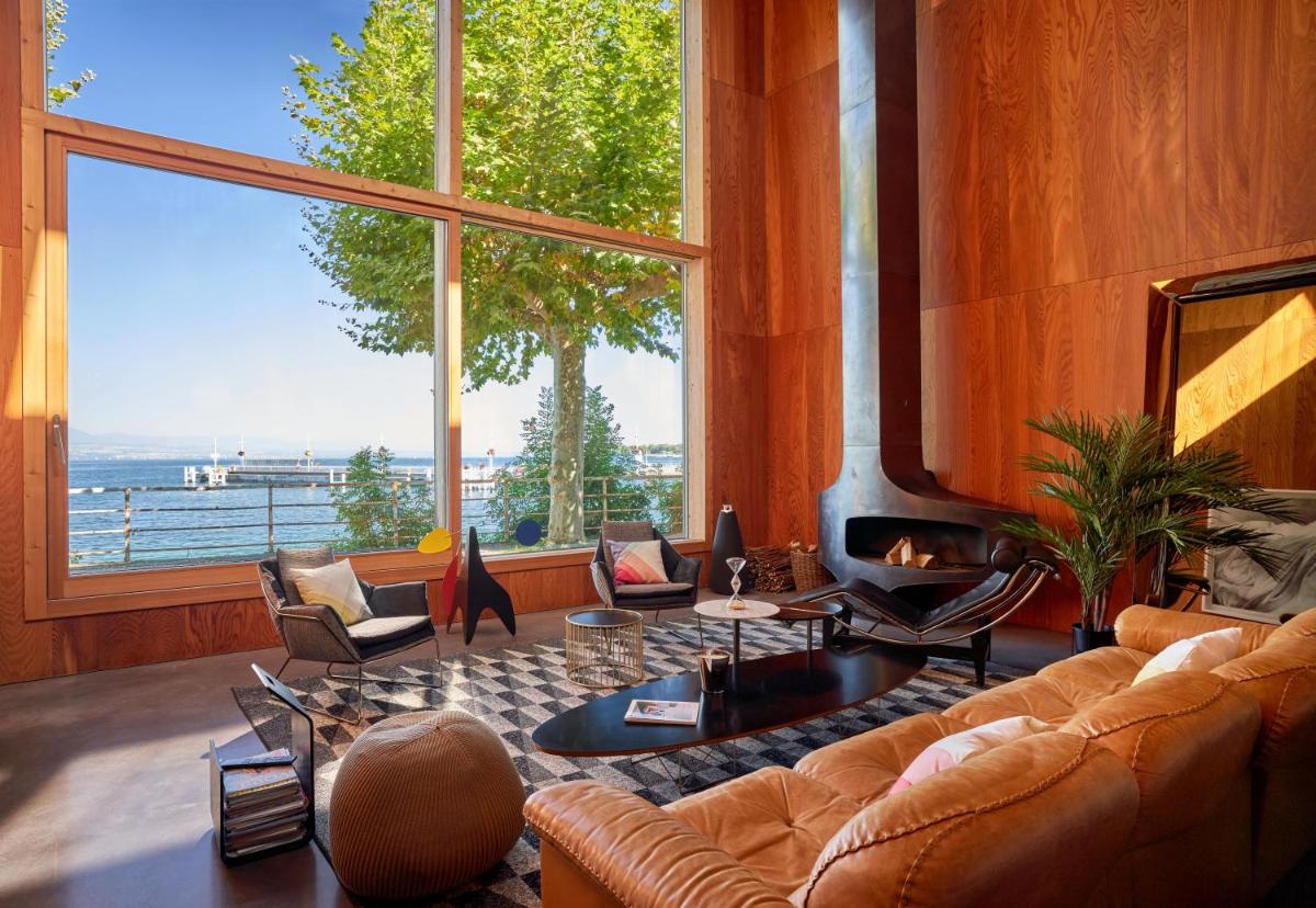Villa de luxe pieds dans l'eau Otoctone Thonon CASA26 - Housity