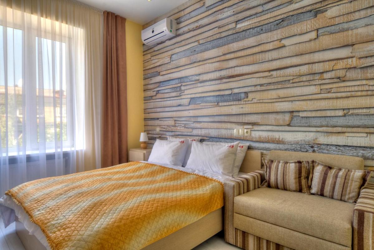 Fire Inn - Housity