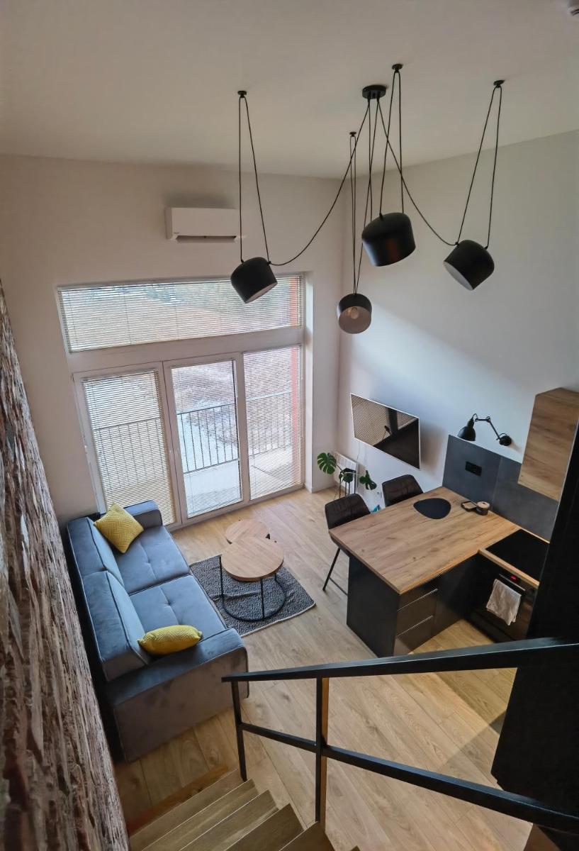 Apartament Loft Studio Airport blisko lotniska Zarembowicza lotnisko - Housity