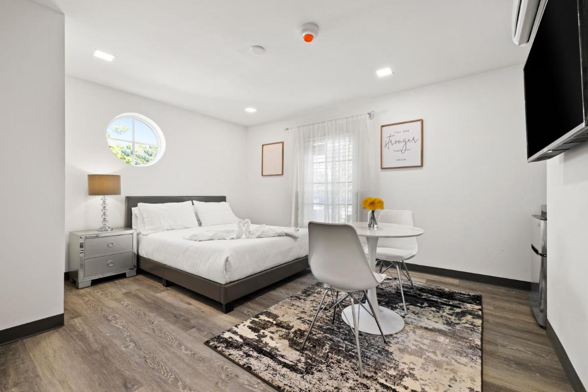 Sunset Inn-South Miami - Housity