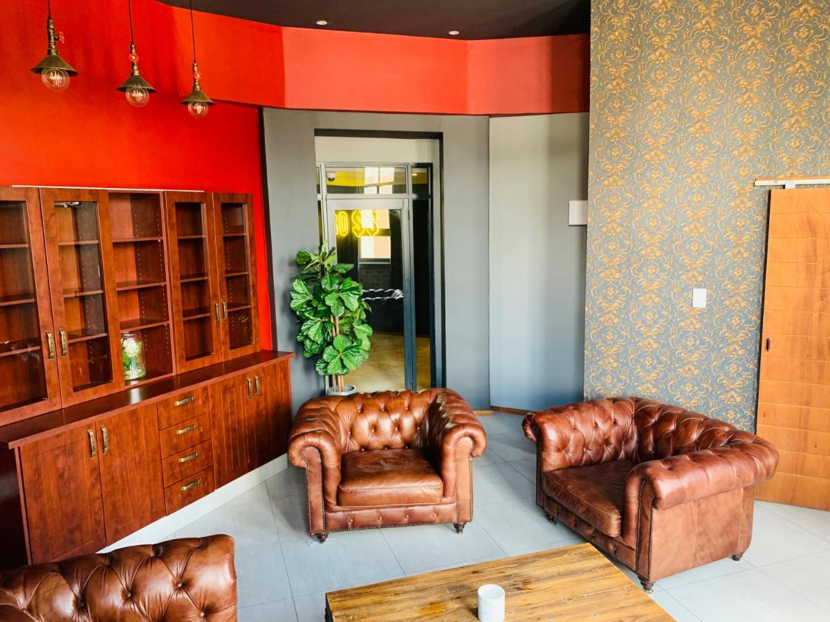 Unique Loft apartment in Marshalltown - Housity