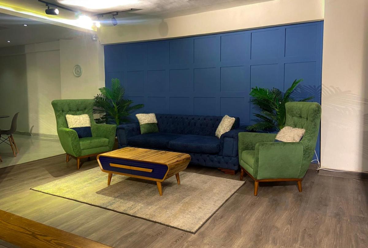 Luxury 3 bed apartment in Alexandria with side beach view - Housity