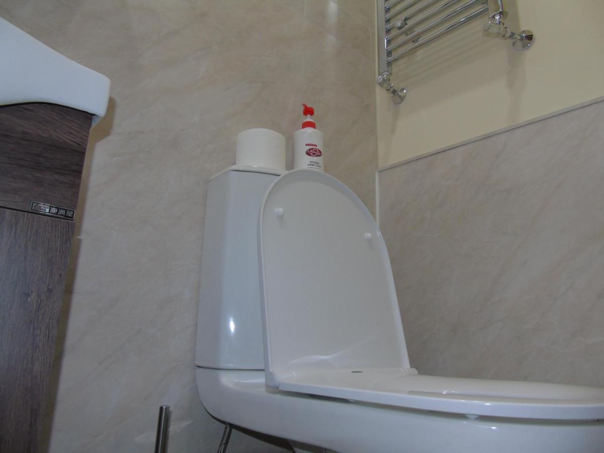 Flats, 1 Longfield Rd Bolton - Housity