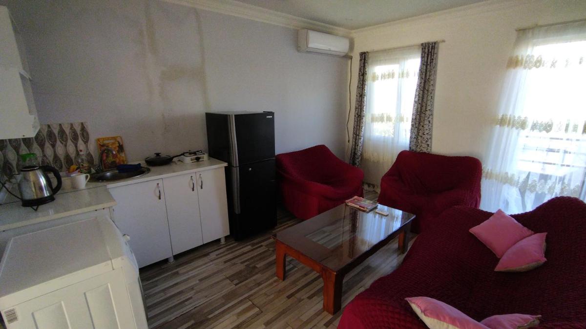 Shapatava ApartHotel - Housity