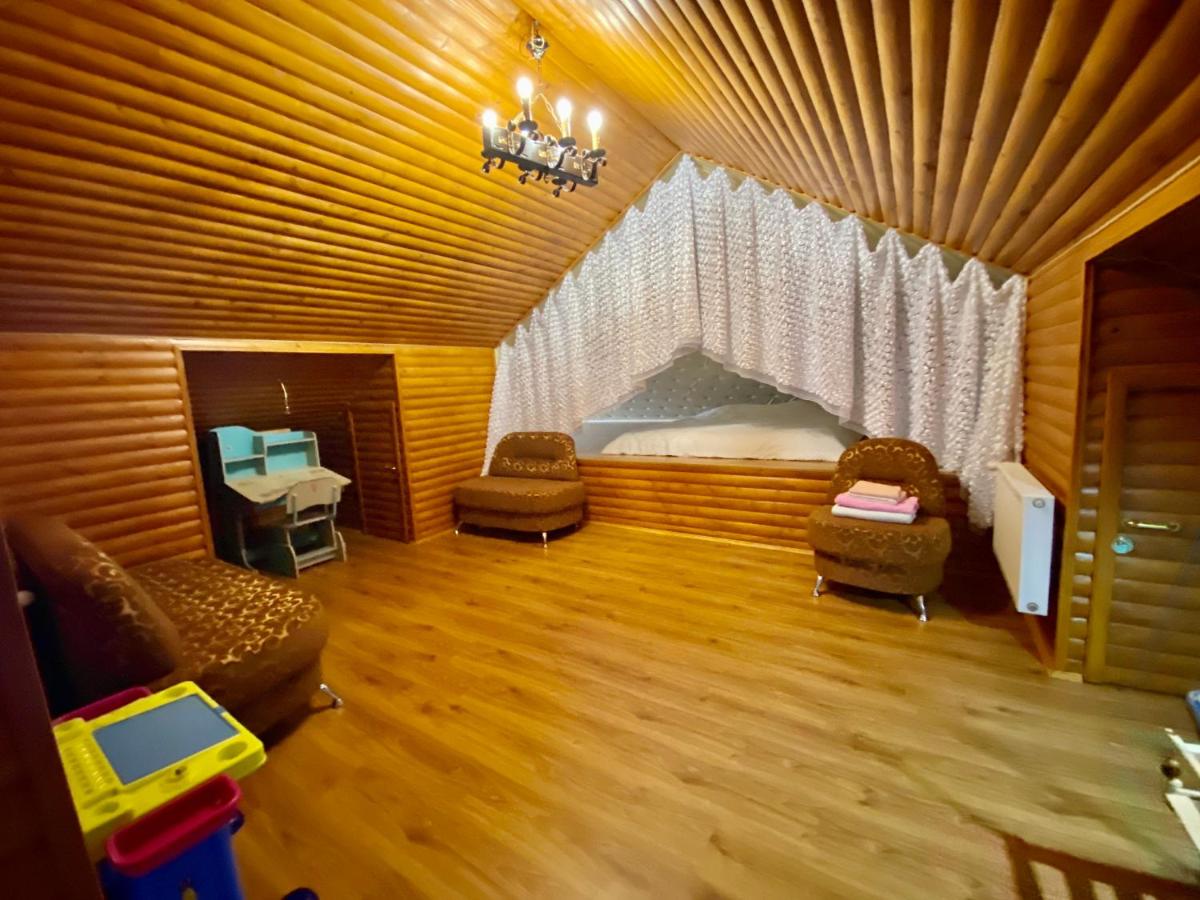 Вілла на Роші. Власна територія, мангал, альтанка. - Housity