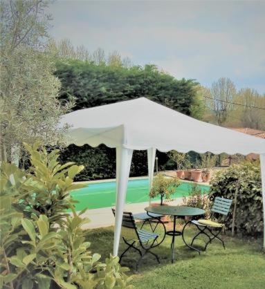 Hote-Aix-Centre-garage-piscine - Housity