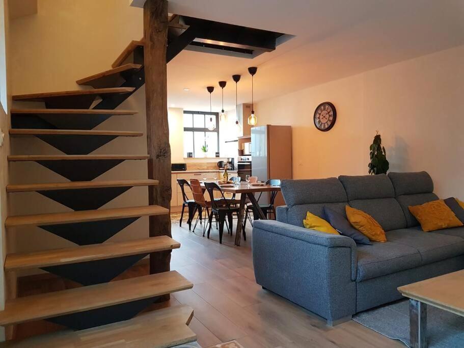 Gite du Cours St Mauris Authentique et moderne - Housity