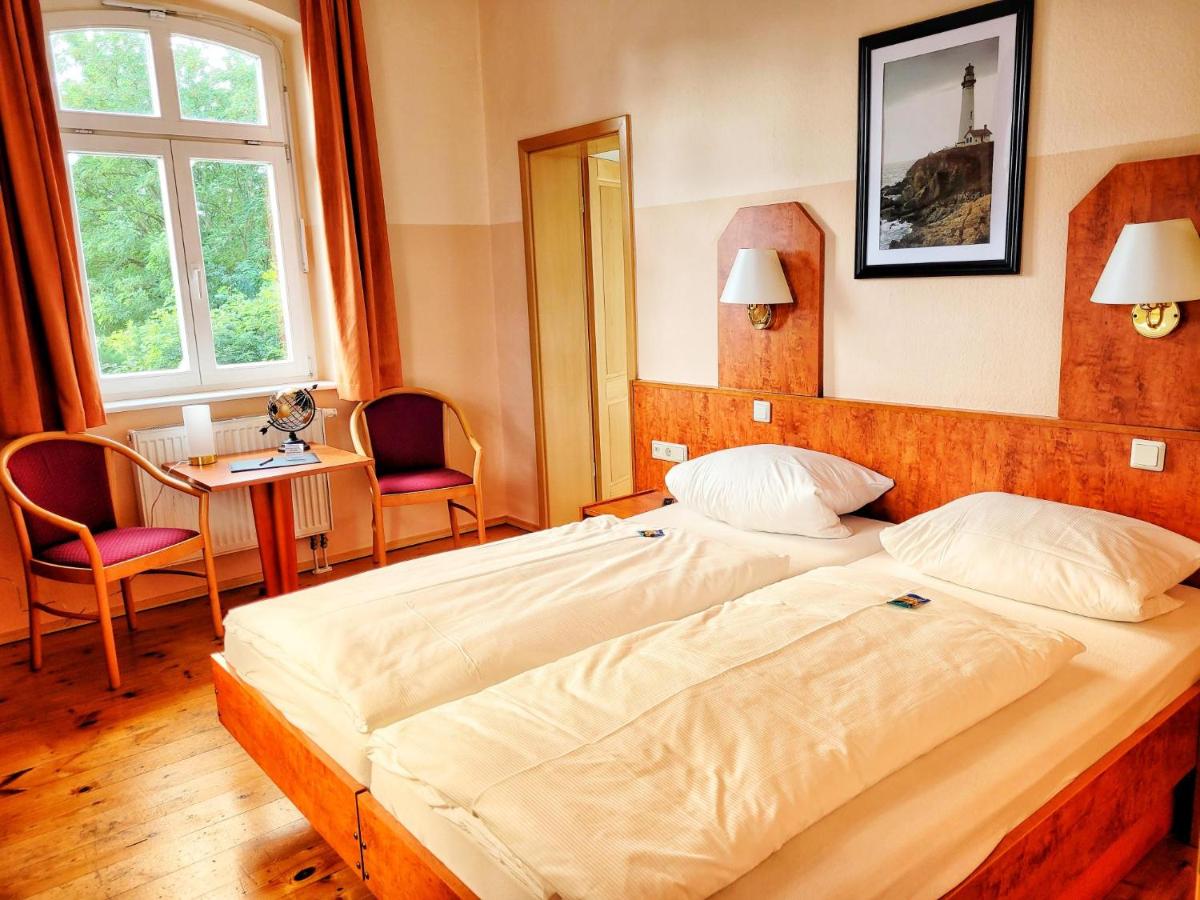 Kronprinz Falkenberg - Housity