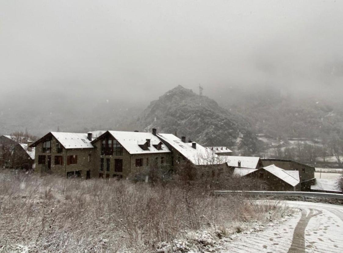 Coqueto y rústico, situado en la Vall de Cardós - Housity