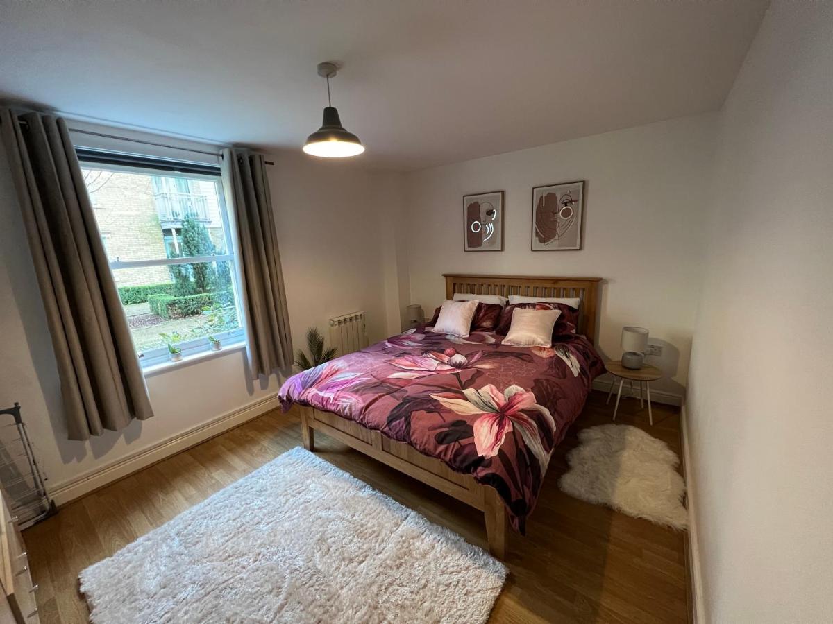 1 Bedroom Ground Floor Apartment ,Close to Centre,Parking - Housity