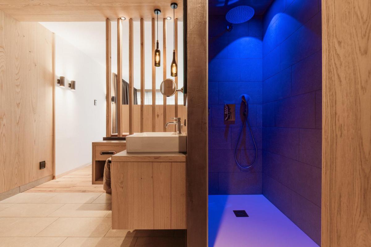 Weingut & Genusshotel Spitalerhof Superior - Housity