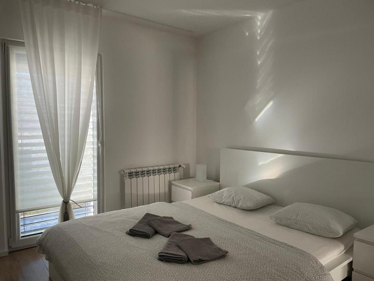 Apartmán v centre Michaloviec - Housity