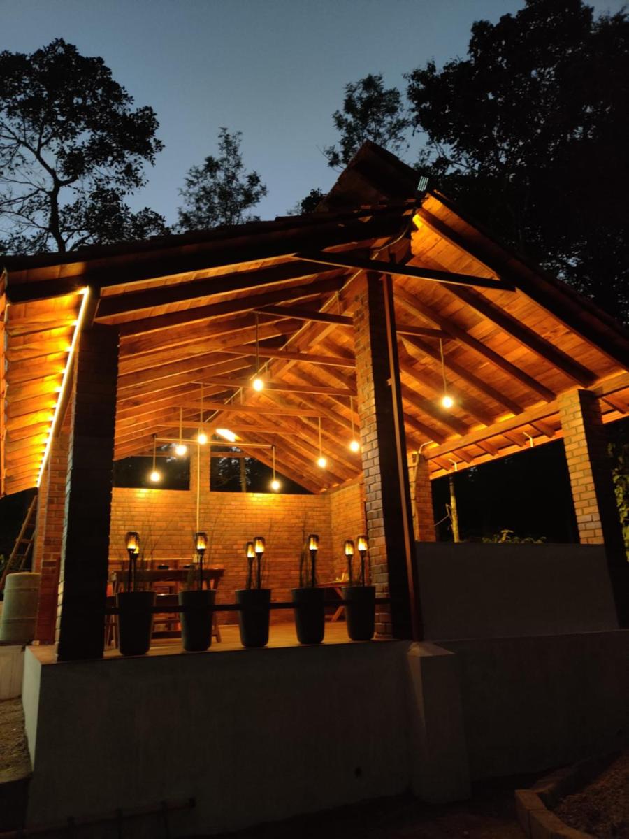 The Brown and Brew Homestay - Housity