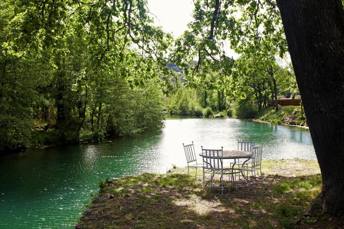 La Magnanerie dhôtes , Les roulottes insolites - Housity