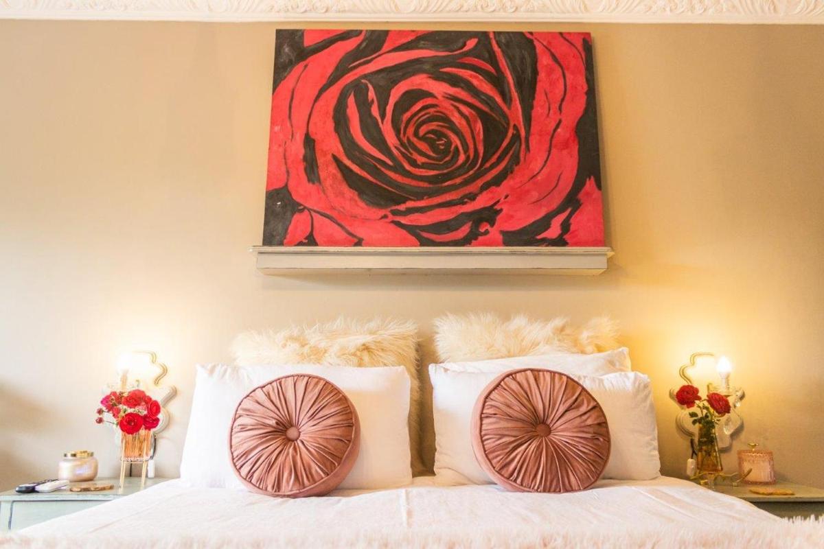 La Casa Nostra Villa Rose Garden Bella - Hizvo