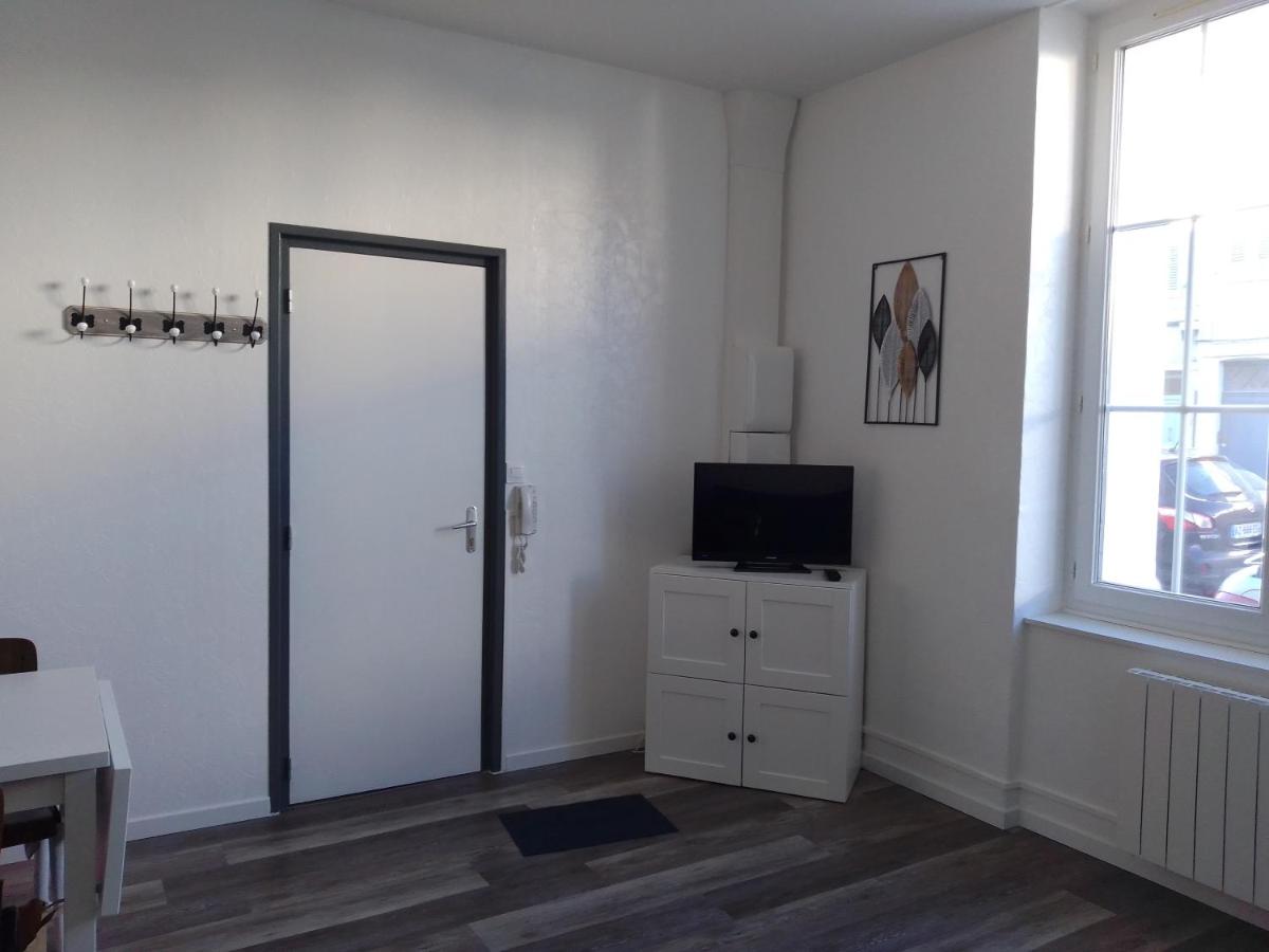 studio entre thermes et centre ville - Housity
