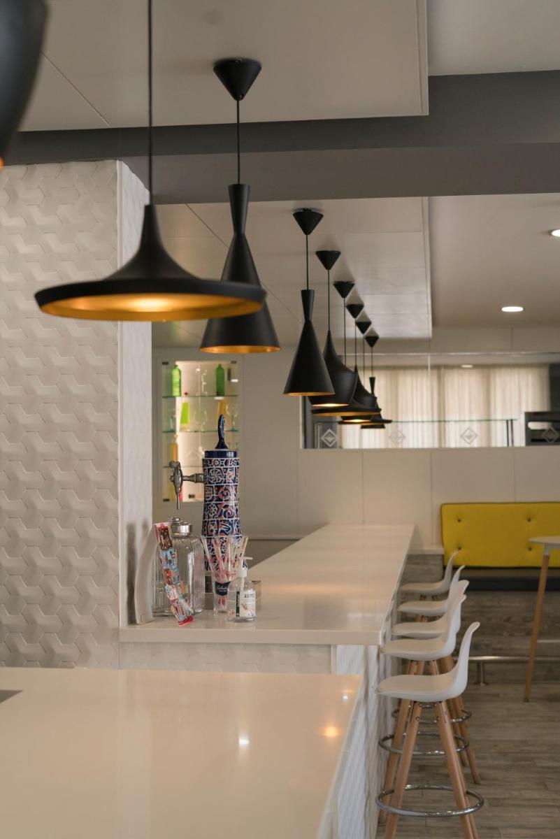 Hotel Piramide - Housity
