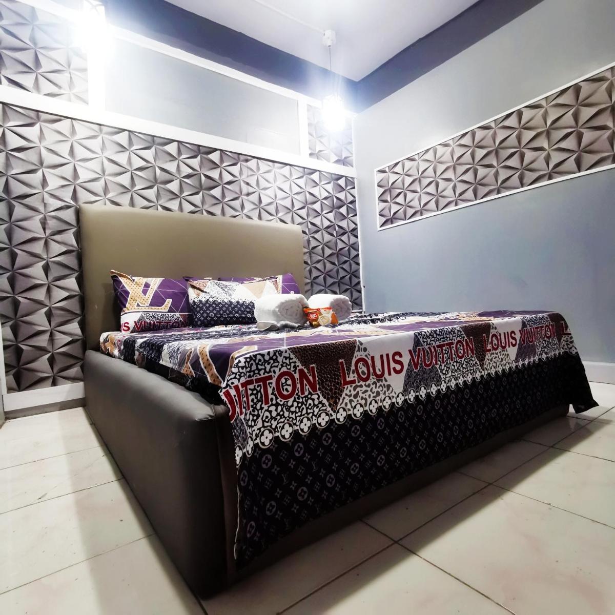Cabanatuan City PNY TRANSIENT INN 6 - Housity