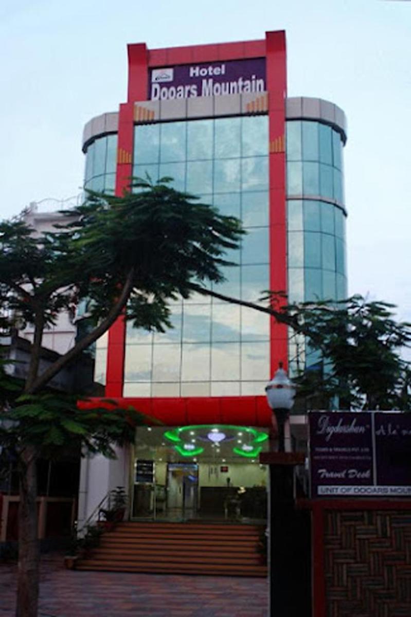 Hotel Dooars Mountain - Housity