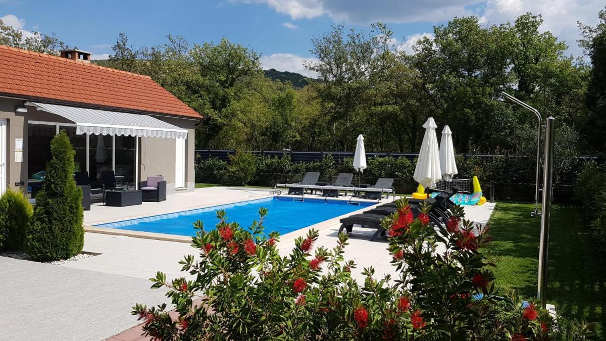 VILLA MAGNOLIA by Split - Housity