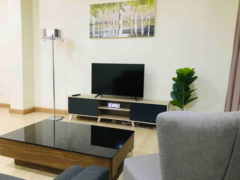 Sarang Homestay - Landed House with 3 Bed Rooms - Housity