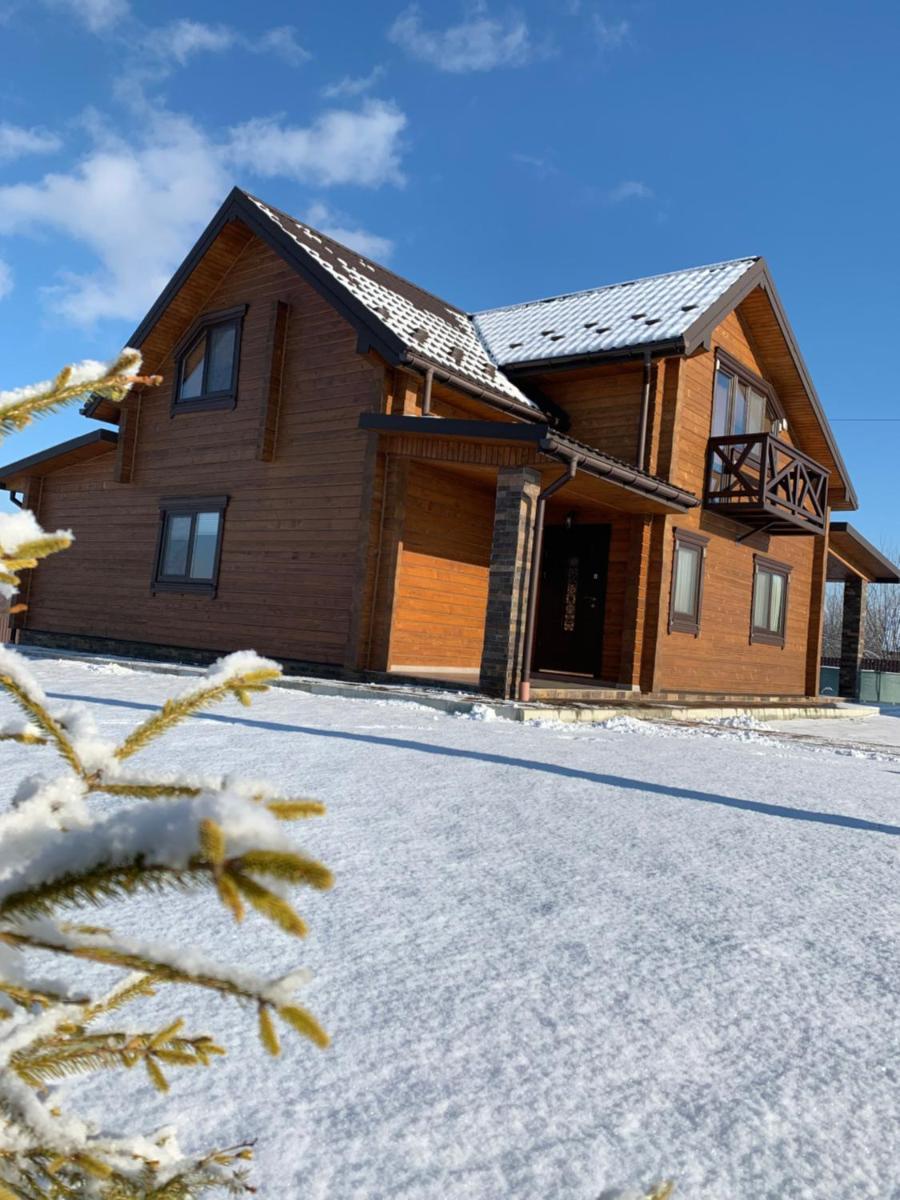 Villa Family House Truskavets - Housity