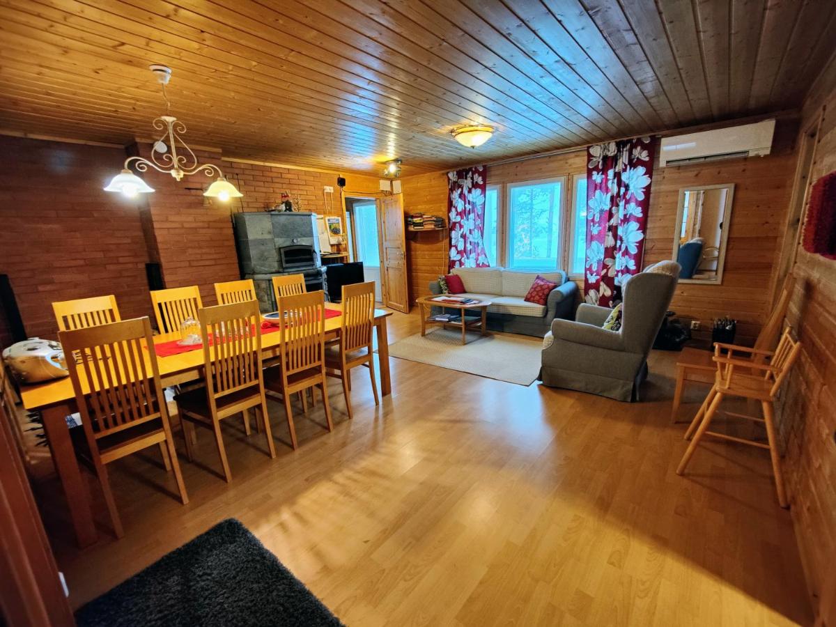 Lake Cottage Jänisvaara - Housity
