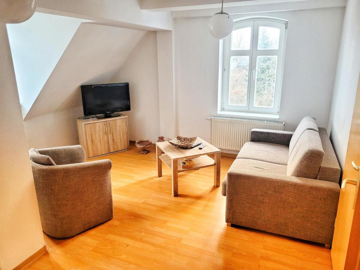 Kronprinz Falkenberg - Housity
