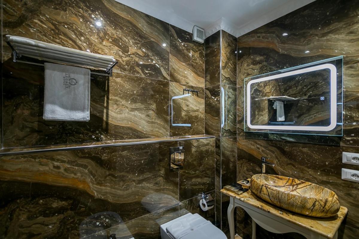Legacy Boutique Hotel - Hizvo