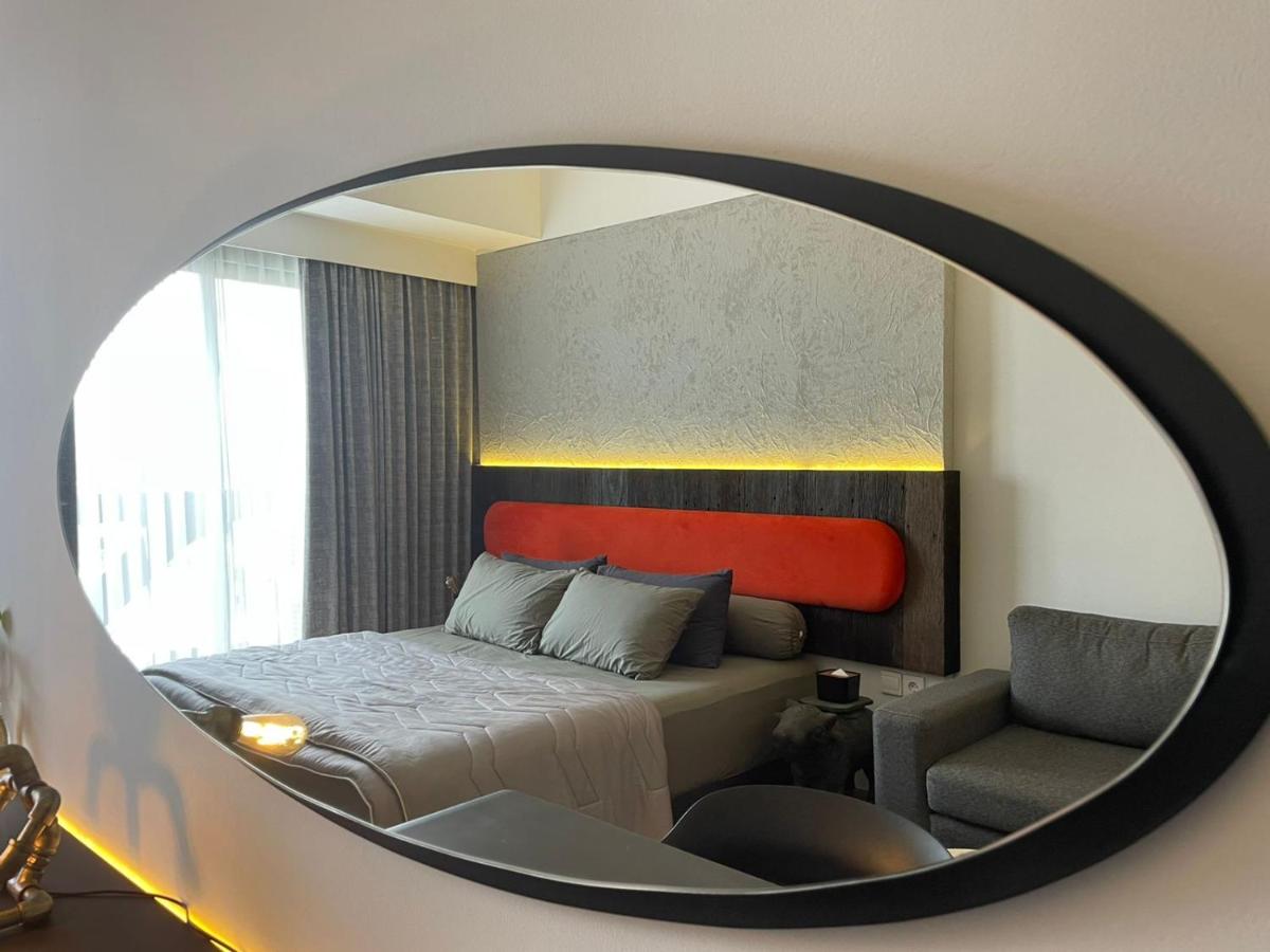 Ruby Apartment #5 - Housity
