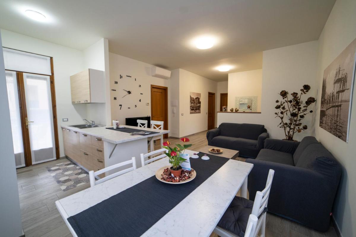 Fontana Fiorita Iseo - Housity