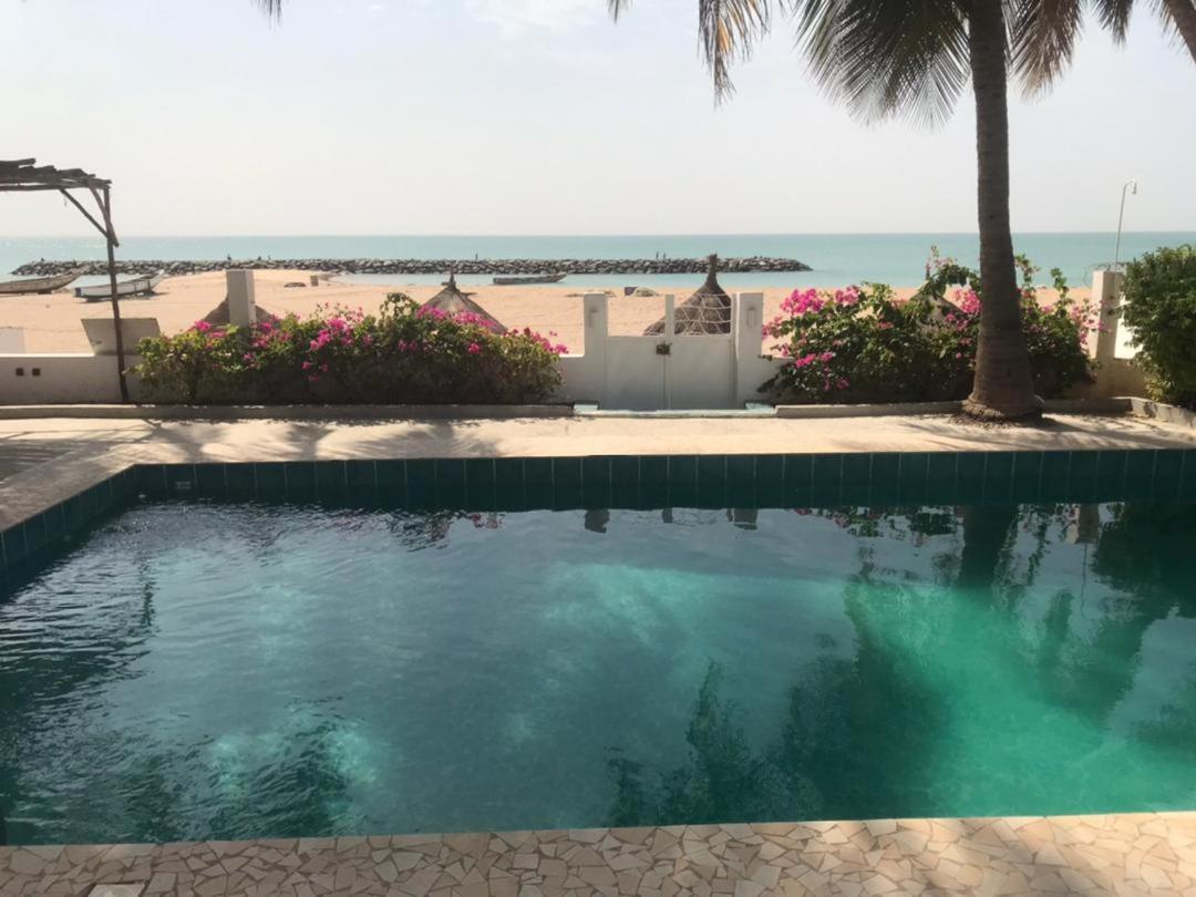 West AFRICAN BEACH - Housity
