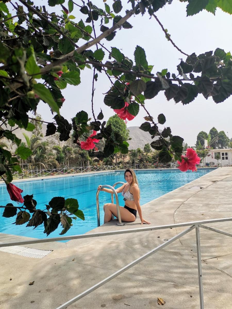 Mi Pequeño Club (Country Club) - Housity