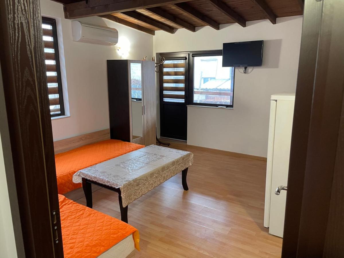 Lux Apart Uzunov-2 - Housity