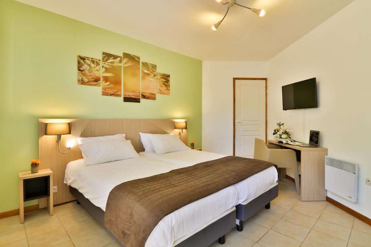 Les Arbousiers Village Hôtel Provençal - Housity