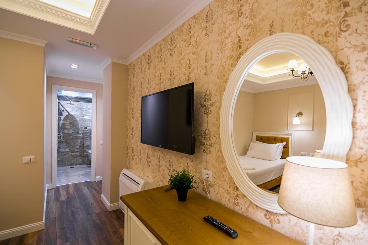 Legacy Boutique Hotel - Hizvo