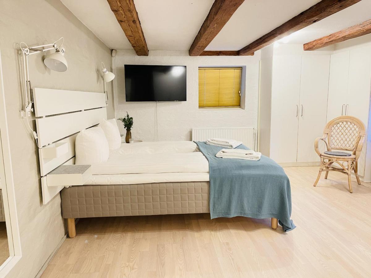 aday - Aalborg Mansion - Charming 3 Bedroom Apartment - Housity