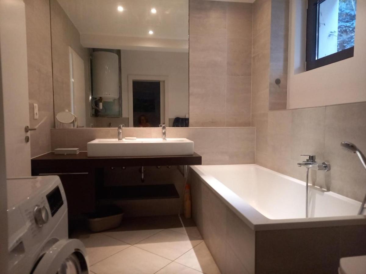 Villa Malibu - Housity