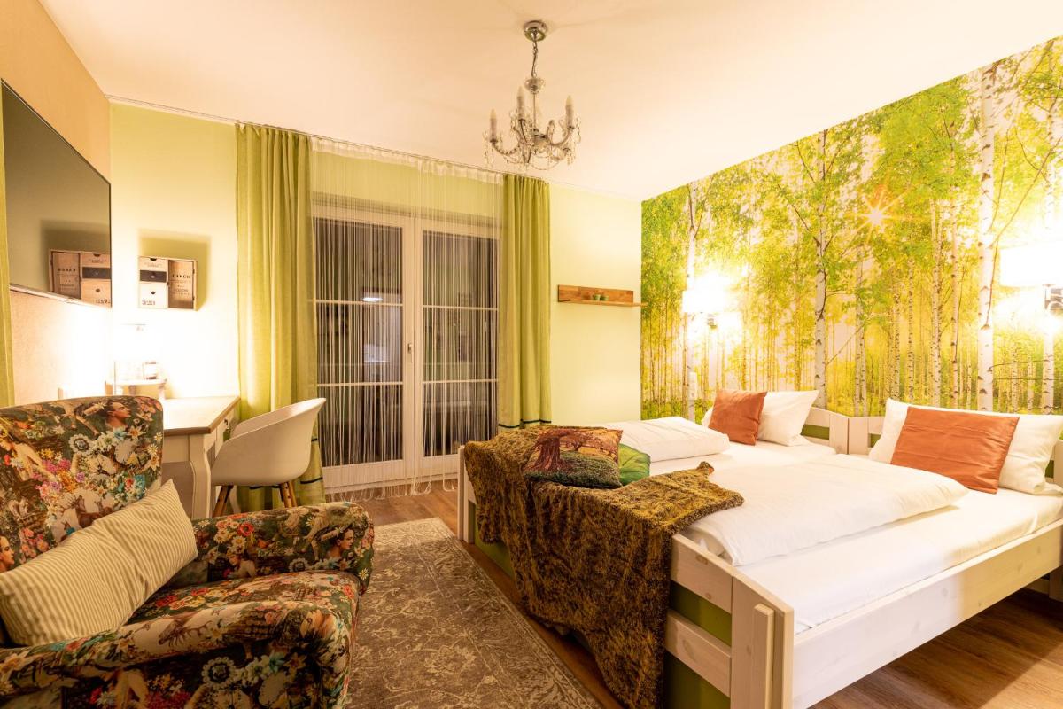 Hotel Restaurant Grüner Baum und Altes Tor - Hizvo