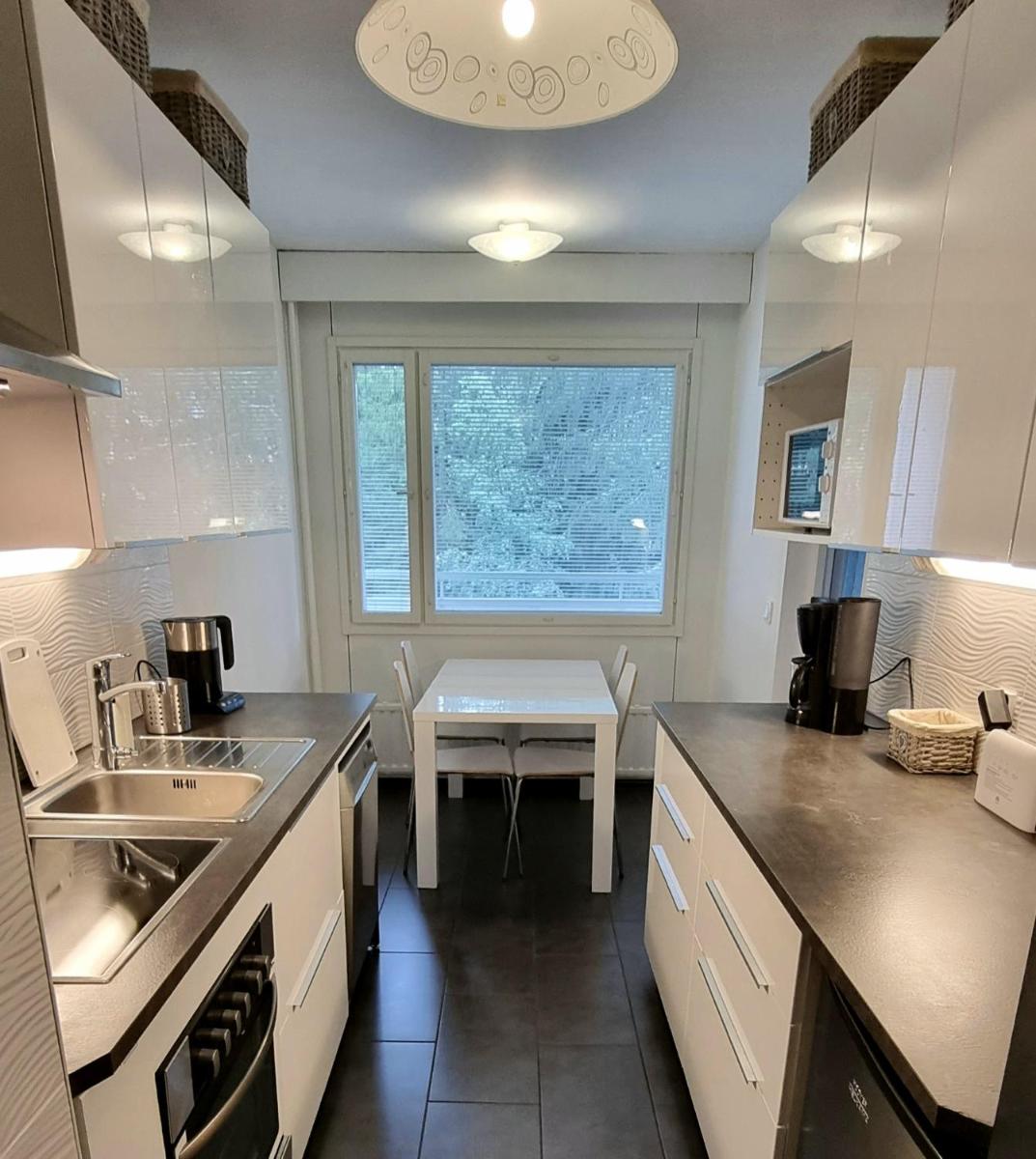 4 km to the Jyväskylä city center afoot, cute apartment with free parking - Hizvo