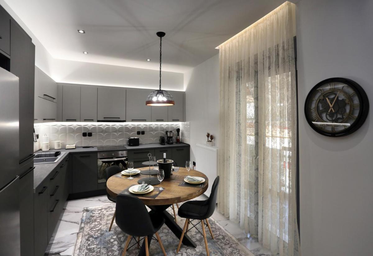 LA Larissa Luxury Apartments Kreousa - Housity