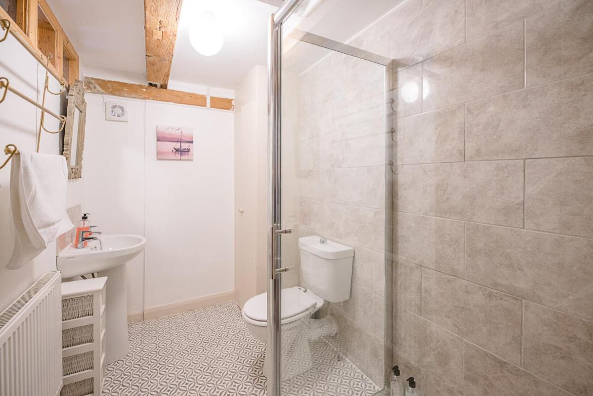 Suncatch Corner, Saxmundham - Housity