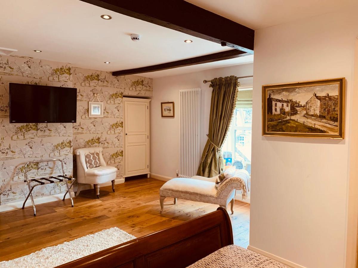 Busfeild Arms - Housity