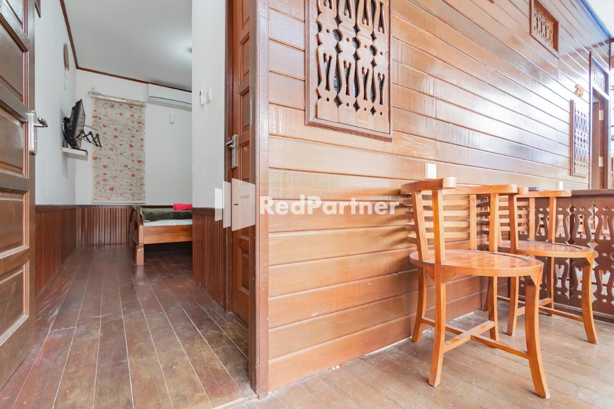 Langkar Guest House Syariah Mitra RedDoorz - Housity