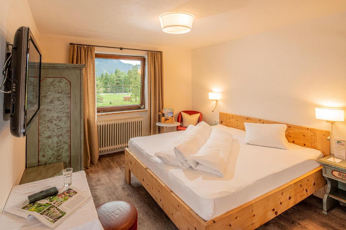 Hotel Maximilian - Housity