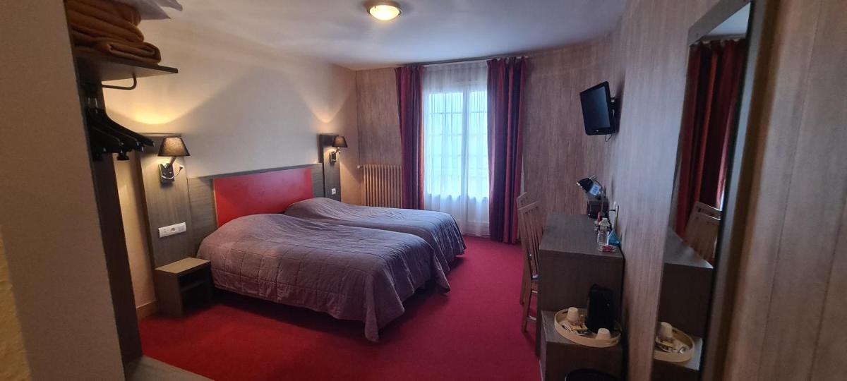 Logis Hôtel Saint-Hubert - Housity