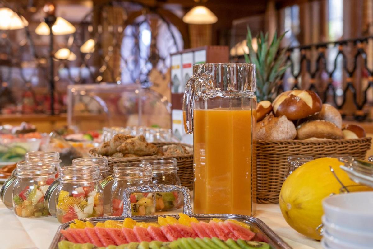 Landgasthof Hotel Hirsch - Housity